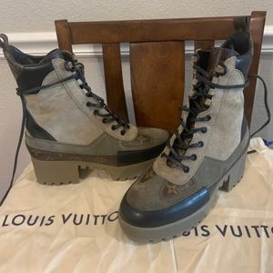 Louis Vuitton Laureate Desert Boot